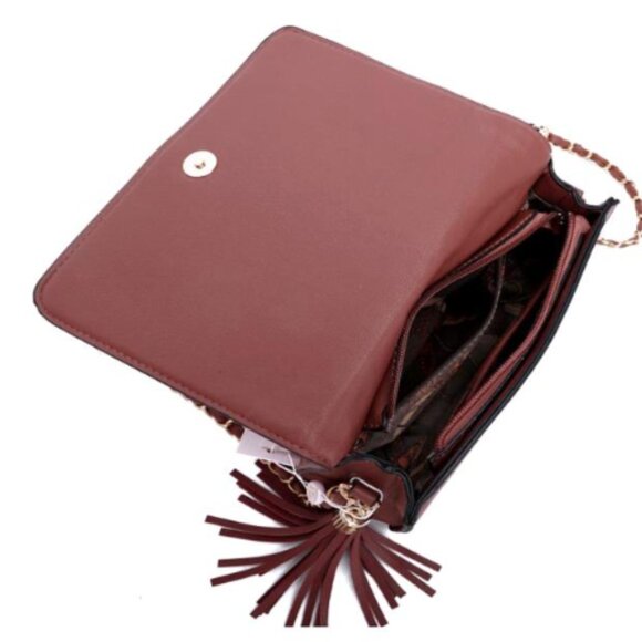 Tassel Pattern Stitch Crossbody Purse New - Picture 3 of 4